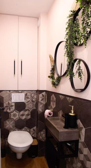 T3 Le Designer 4E-Terrasse-Climatisation & Netflix Apartment Marseille Luaran gambar